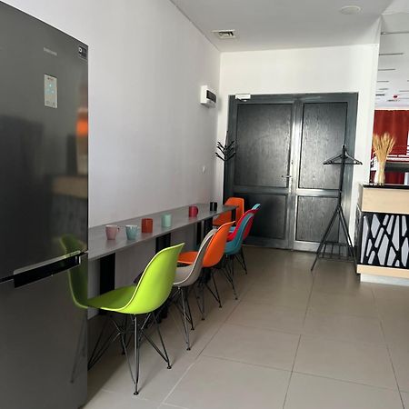 Hostel Fuchs Varsó Kültér fotó