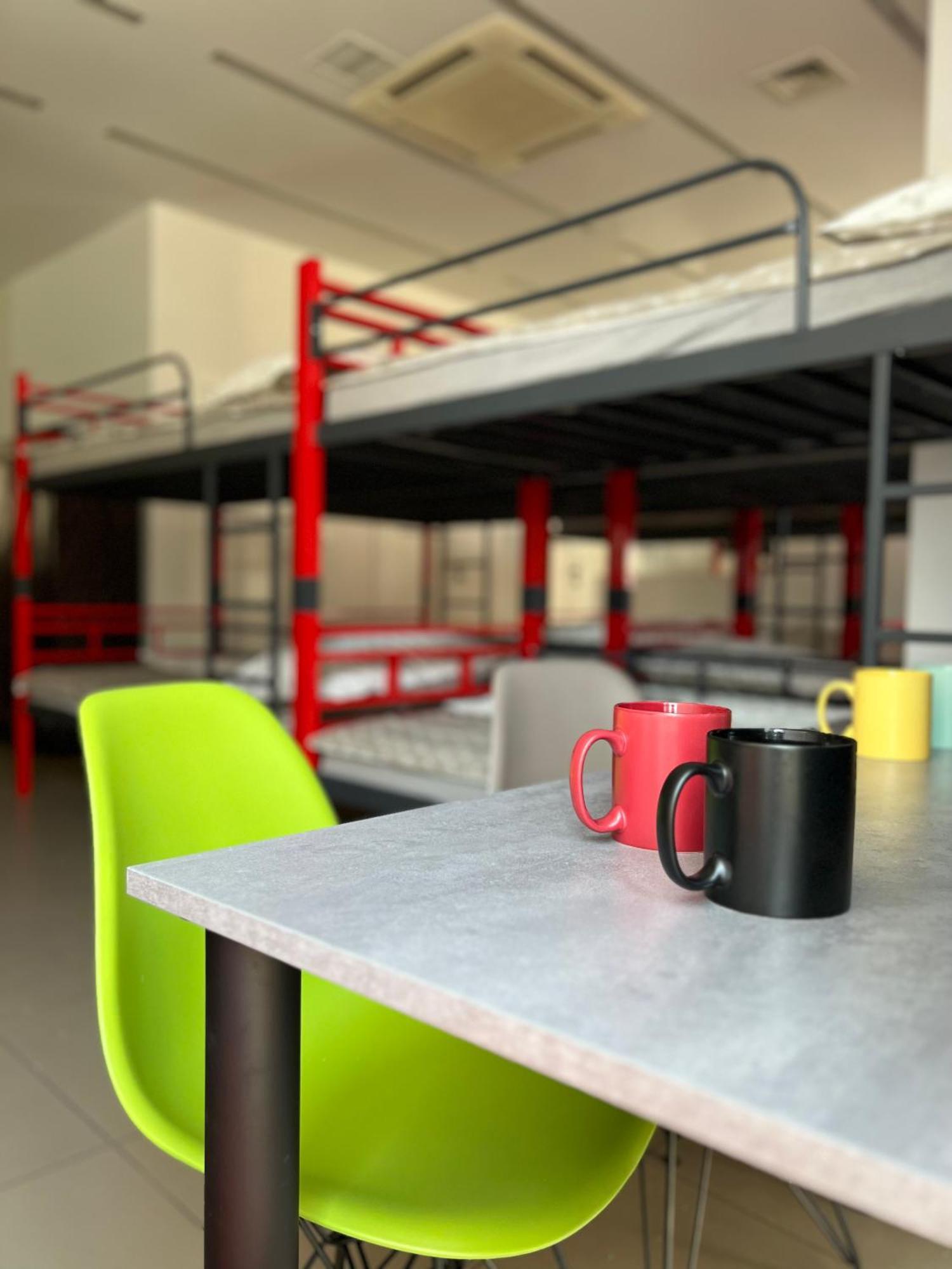 Hostel Fuchs Varsó Kültér fotó